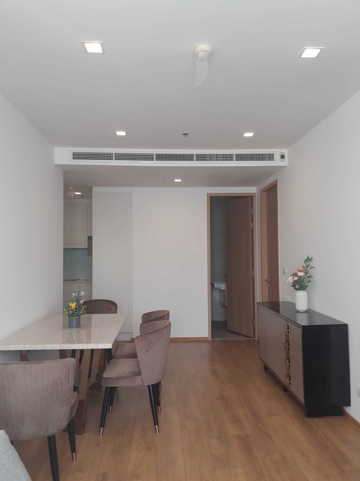 Chewathai Residence Asoke