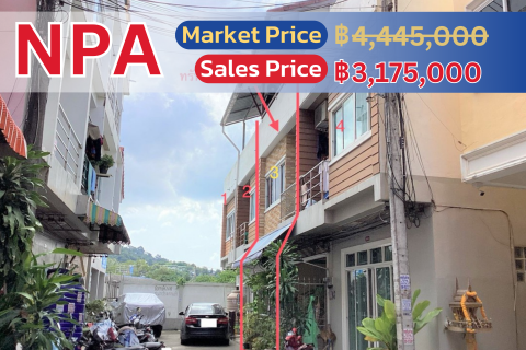 Spacious 3-Story Townhome in Patong - 3 Bedrooms, 3 Bathrooms, 3.17M THB